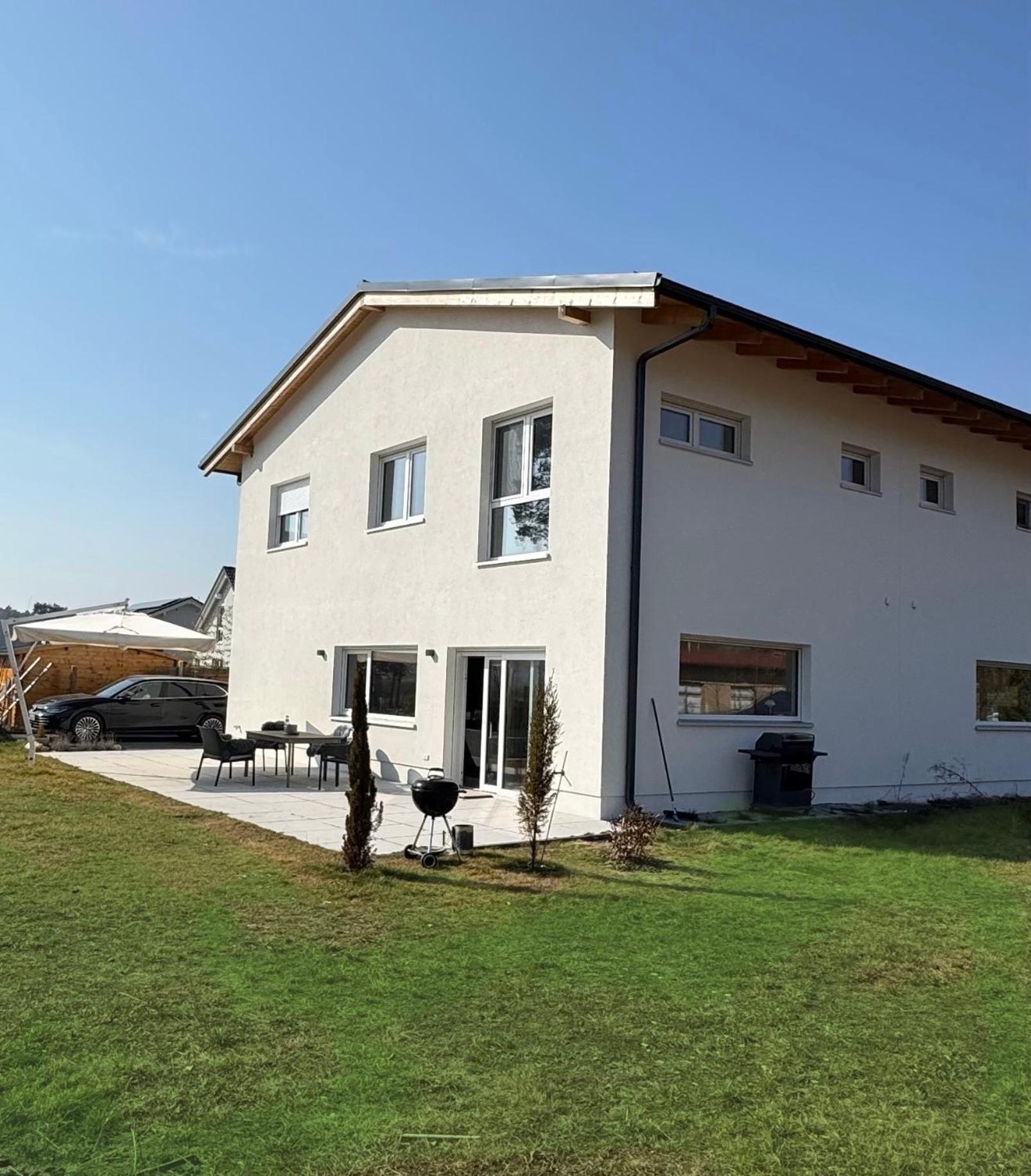 Modernes Ferienhaus Mit 3 Schlafzimmern In Der Naehe Vom Scharmuetzelsee เวนดิสช์รีทซ์ ภายนอก รูปภาพ